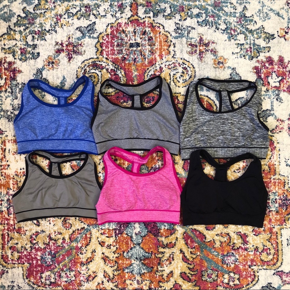 NWOT - 6 sport bras - size medium